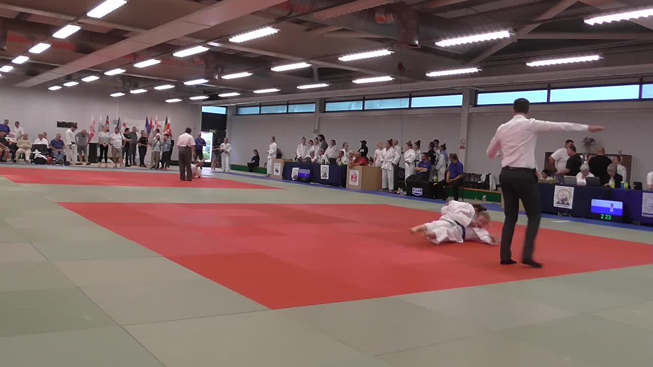 Mat 1 - EA Open - Contest 33