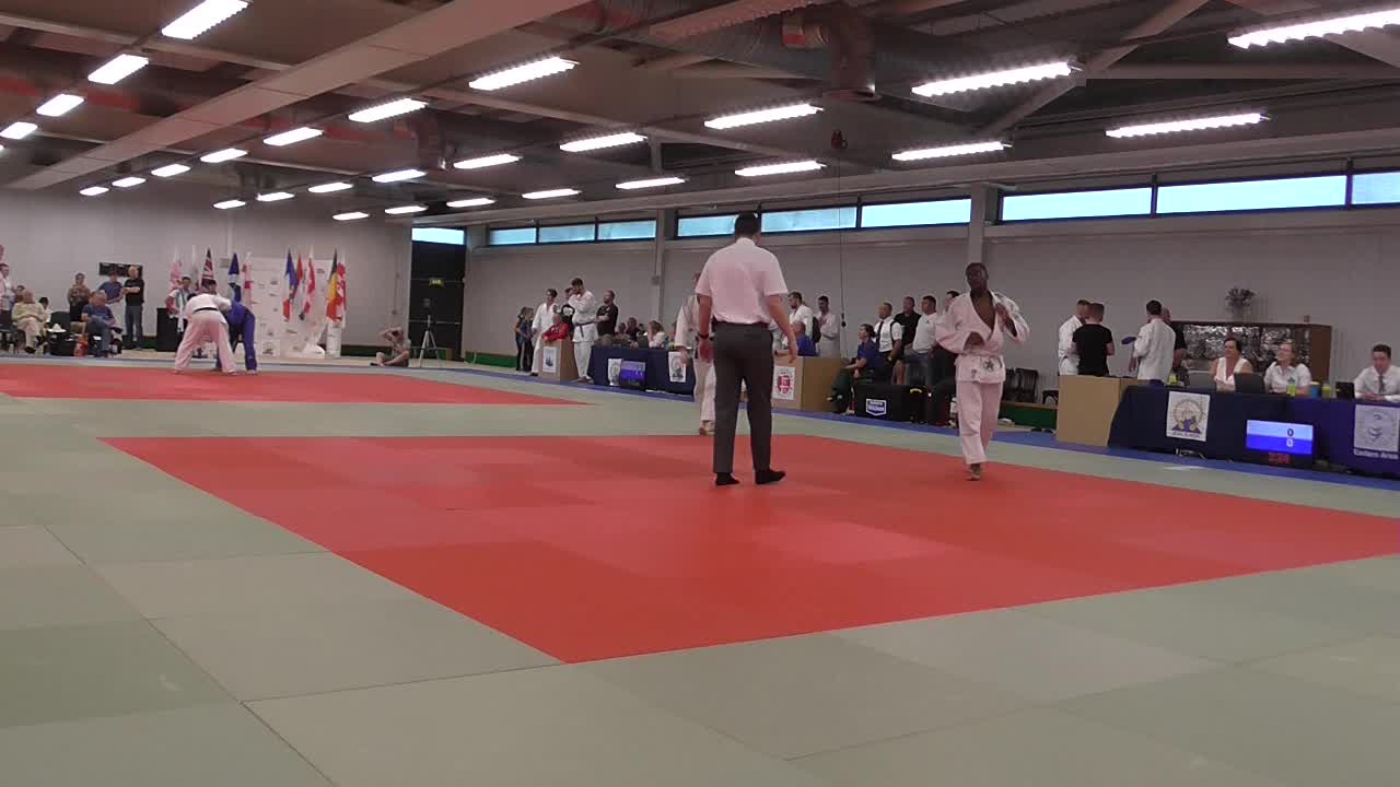 Mat 1 - EA Open - Contest 24